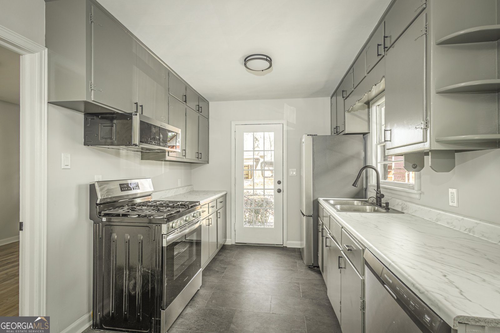 1684 Lake Harbin Road Morrow - 5