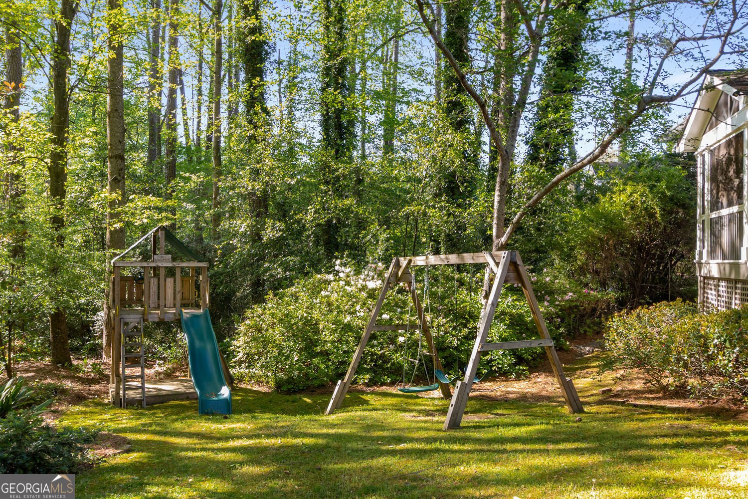 6990 Brandon Mill Road Atlanta - 40