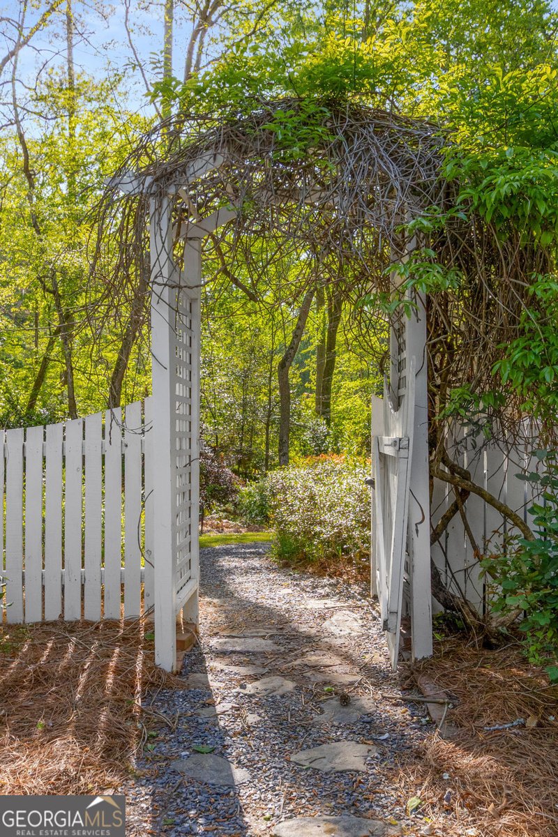 6990 Brandon Mill Road Atlanta - 42