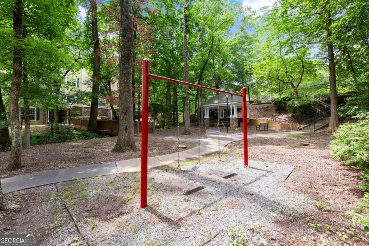 426 Pembrooke Circle Alpharetta - 25