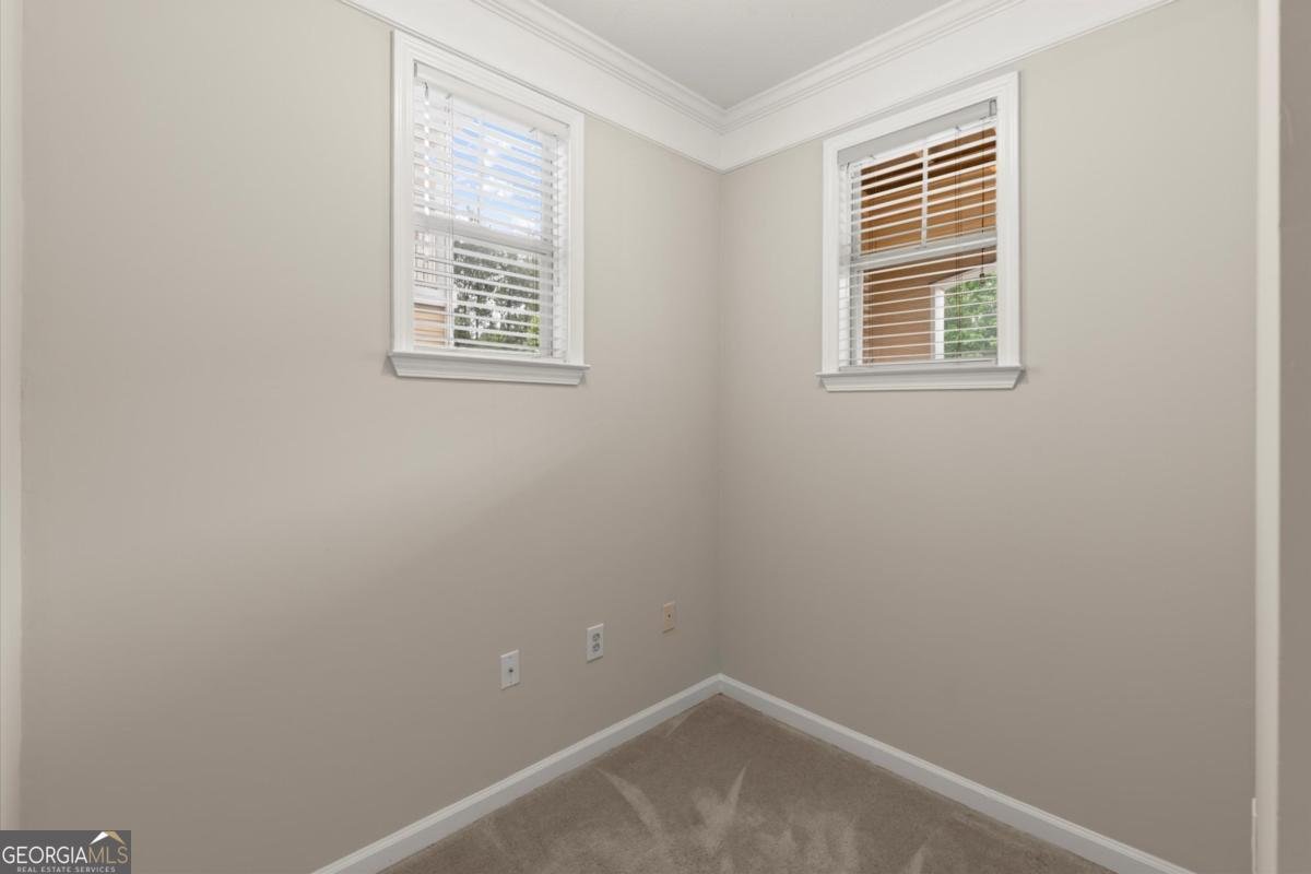 426 Pembrooke Circle Alpharetta - 6