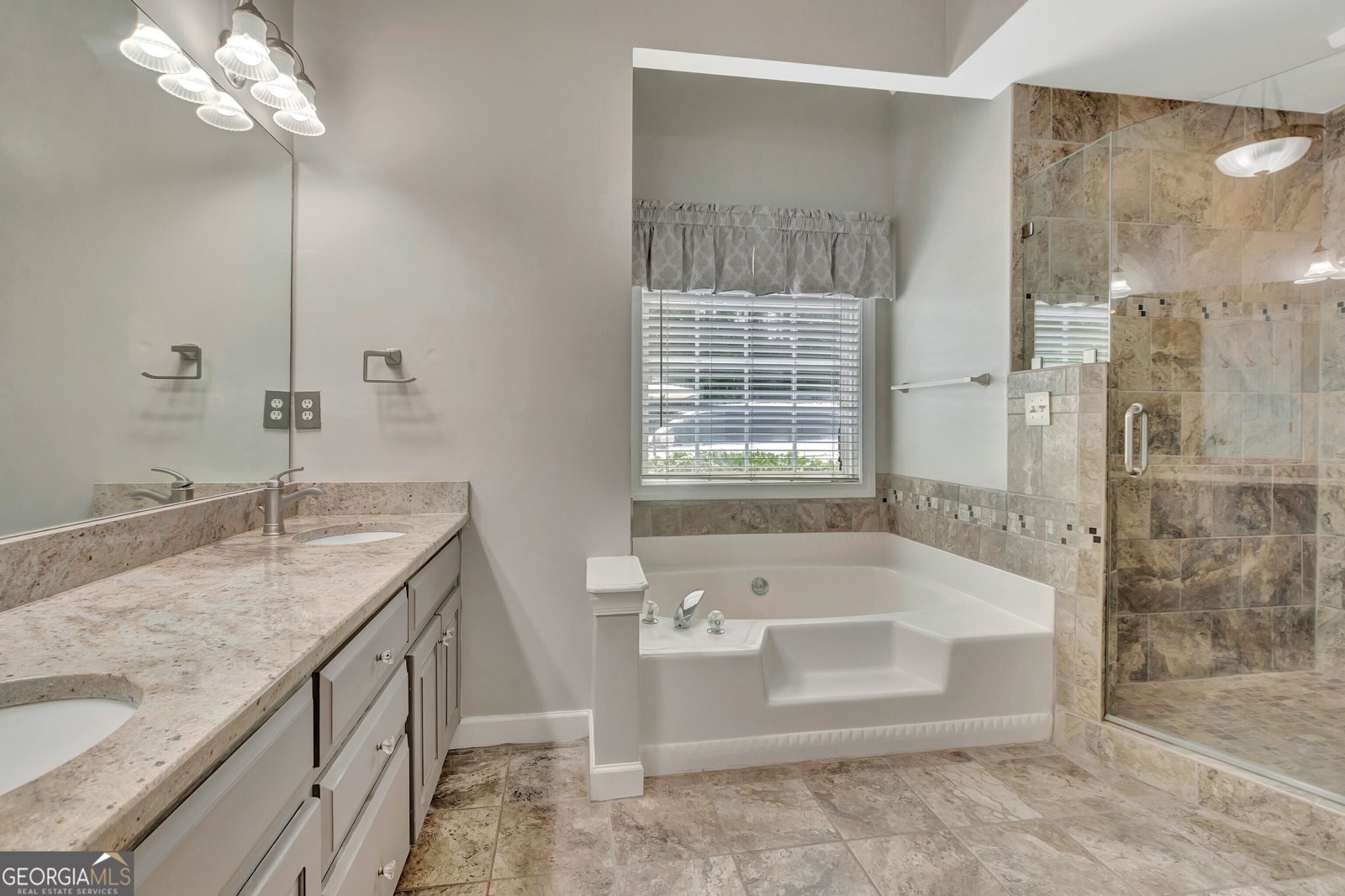260 Brechin Drive Senoia - 24