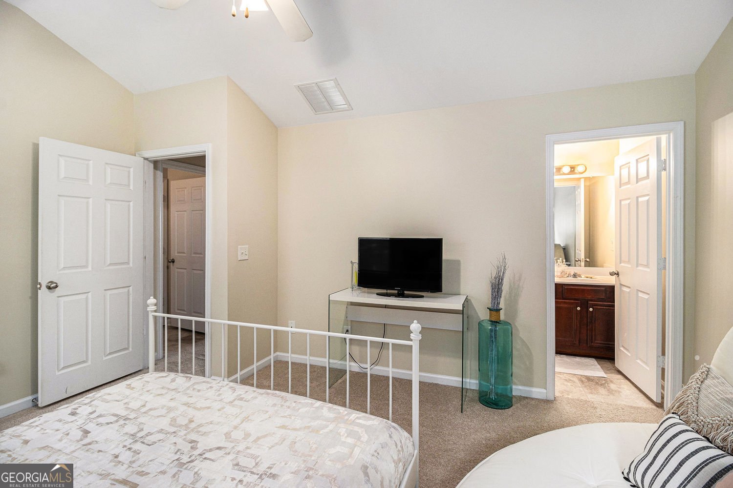 2555 Flat Shoals Road College Park - 19