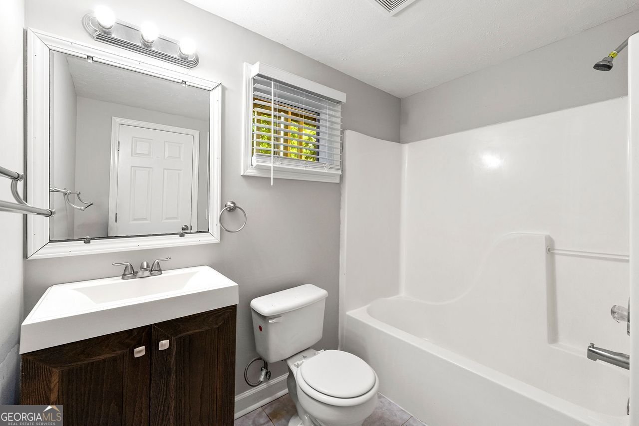 1415 HIALEAH Court Marietta - 17