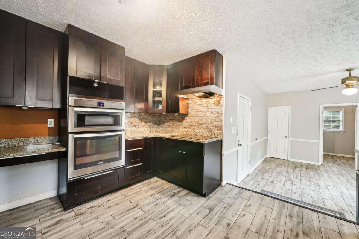 5141 Rocky Run Stone Mountain - 11