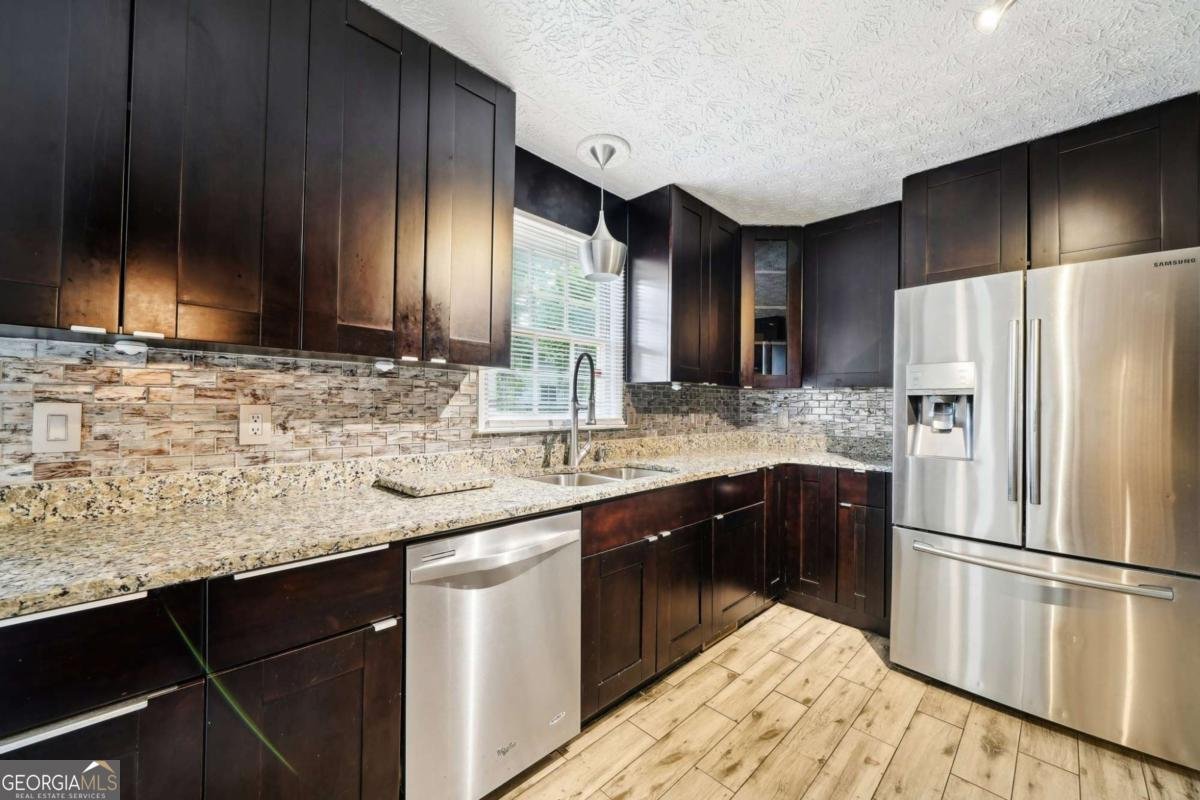 5141 Rocky Run Stone Mountain - 12