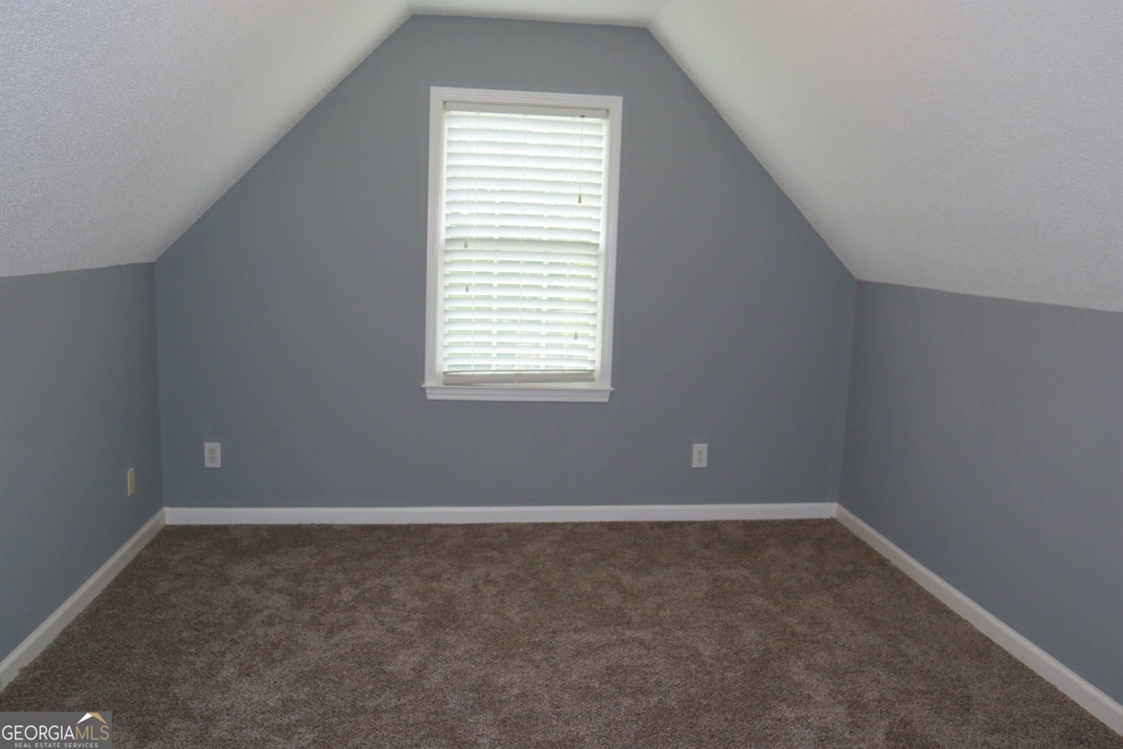 74 Flanders Court Douglasville - 16