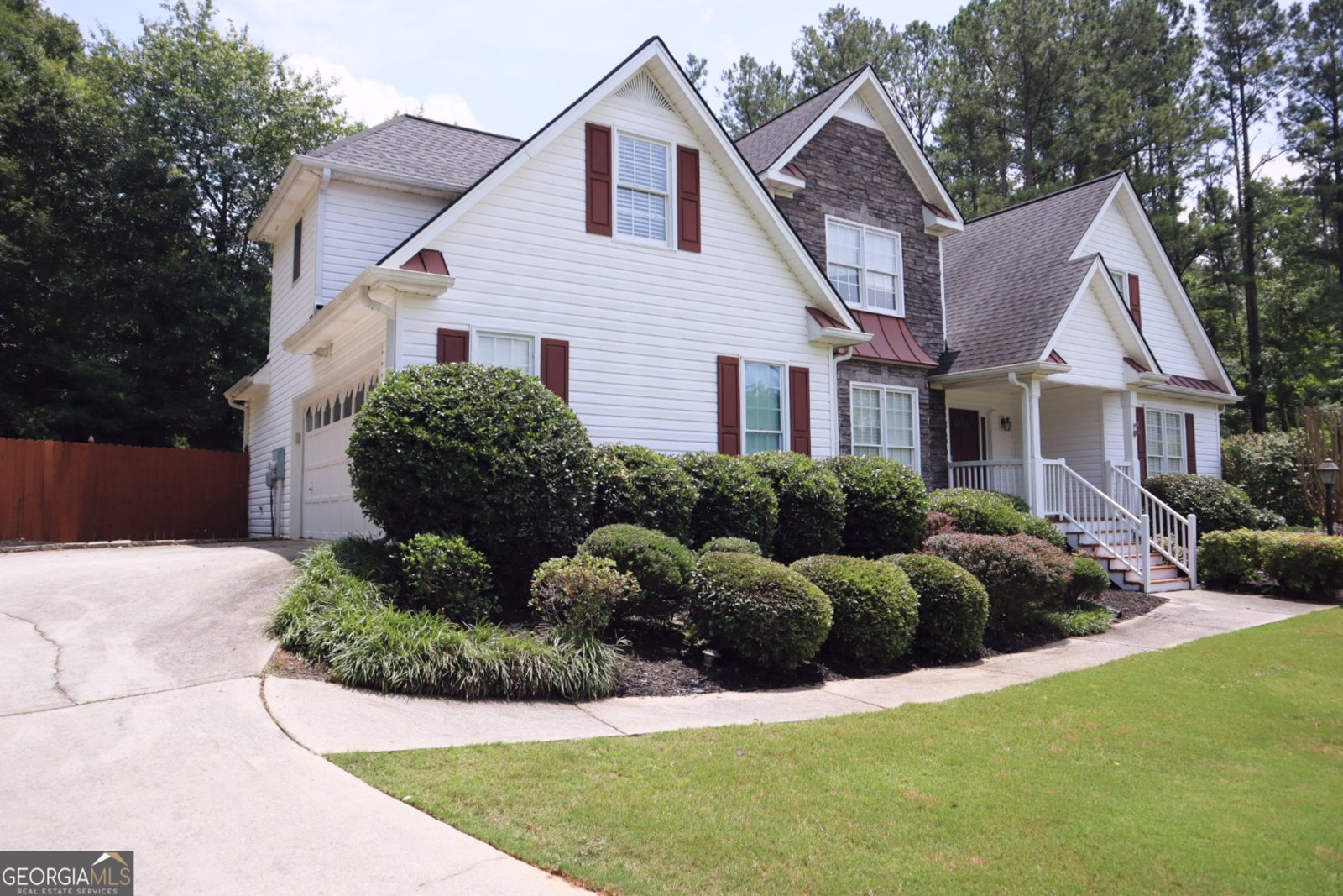 74 Flanders Court Douglasville - 2