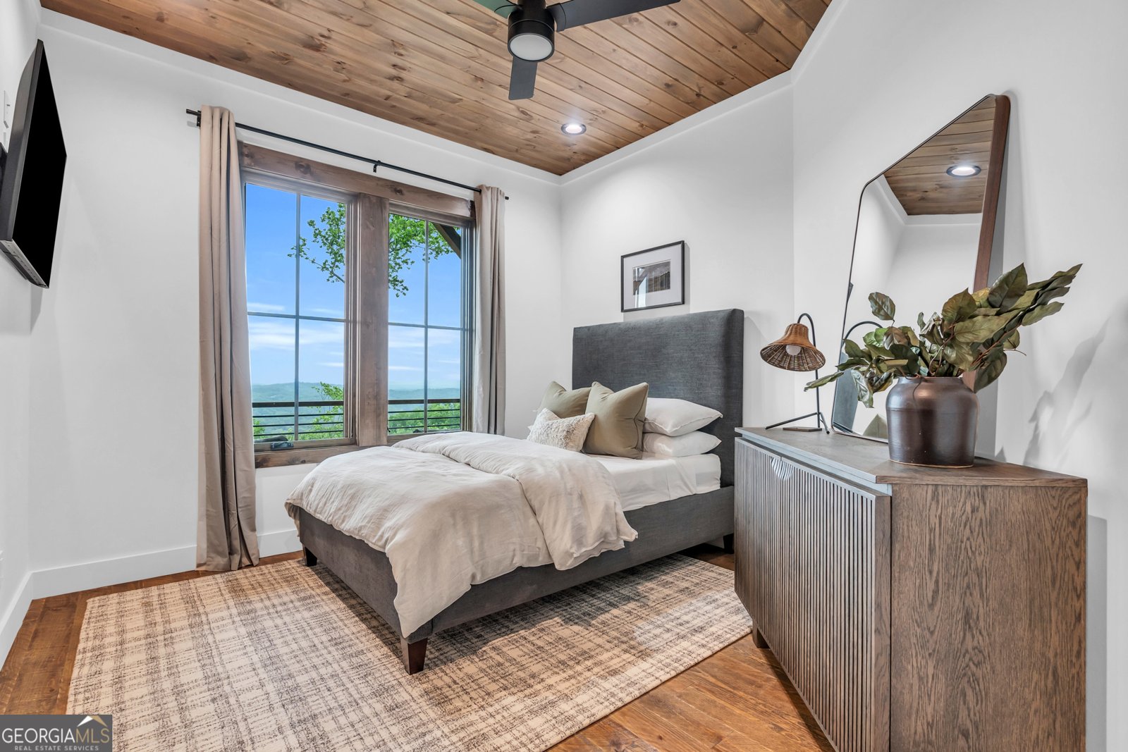 726 Overlook Drive Blue Ridge - 58