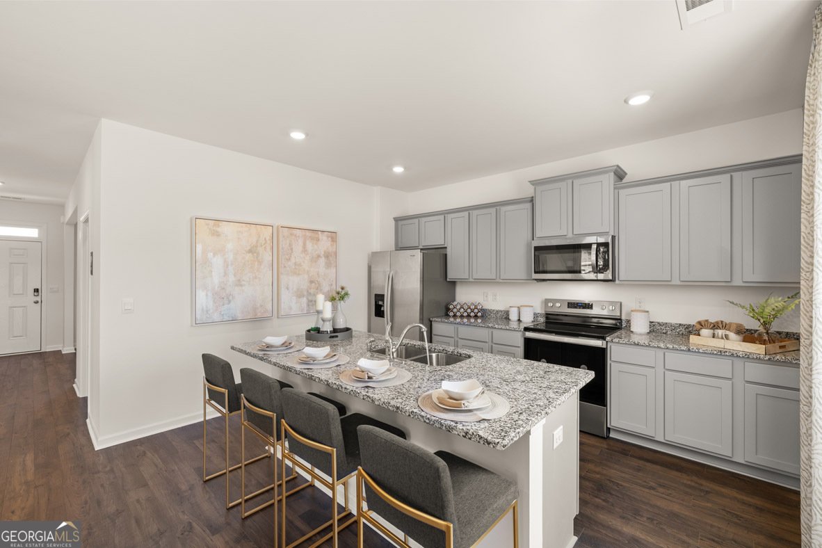608 Whitman Lane Stockbridge - 7