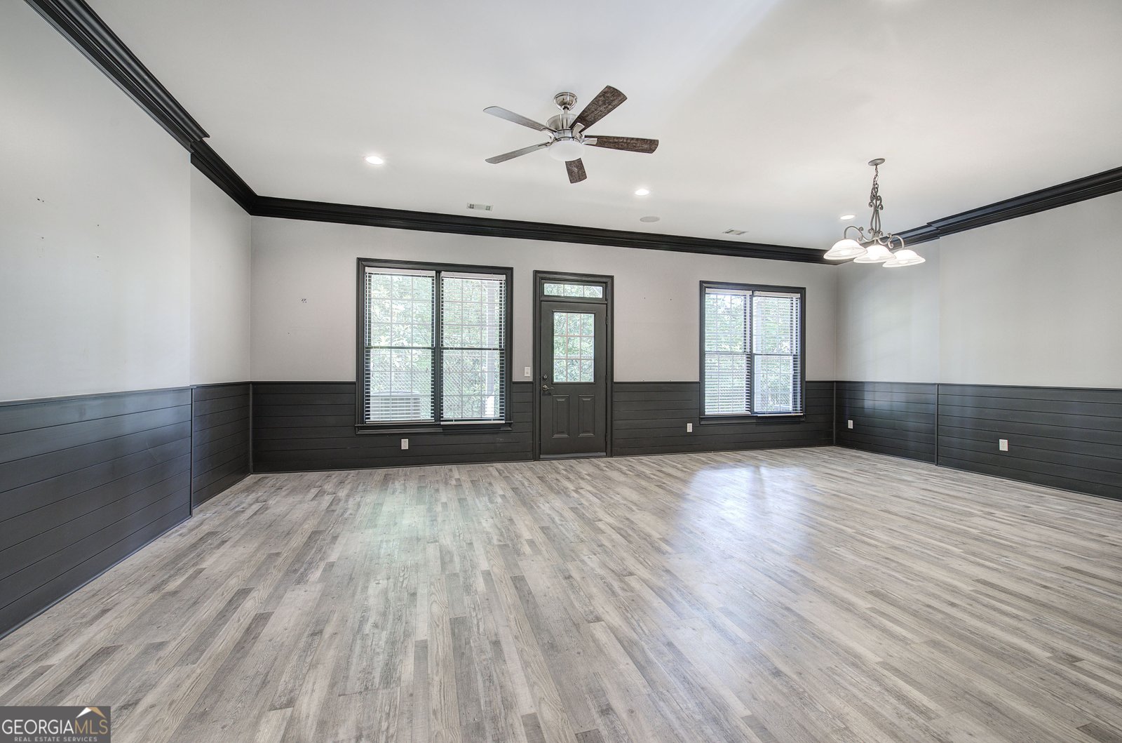 5492 Glenridge Drive Atlanta - 54