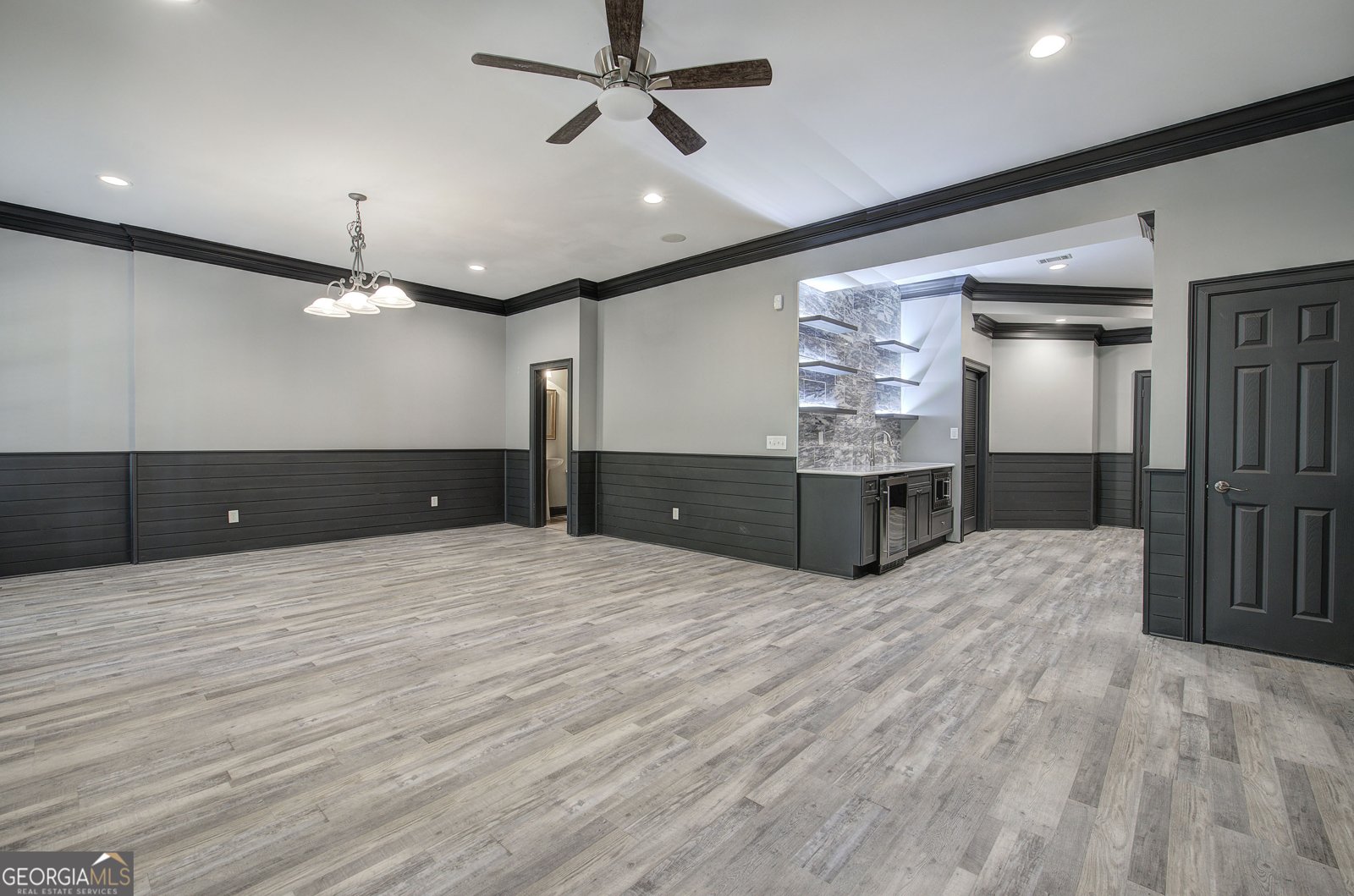5492 Glenridge Drive Atlanta - 55