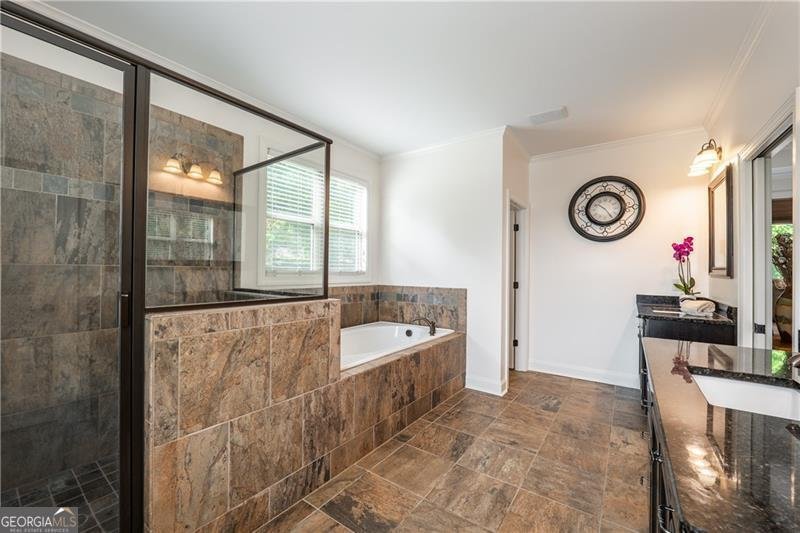 200 Glenview Court Woodstock - 16