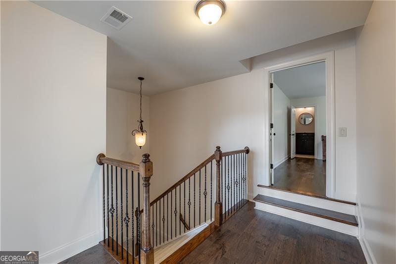 200 Glenview Court Woodstock - 19