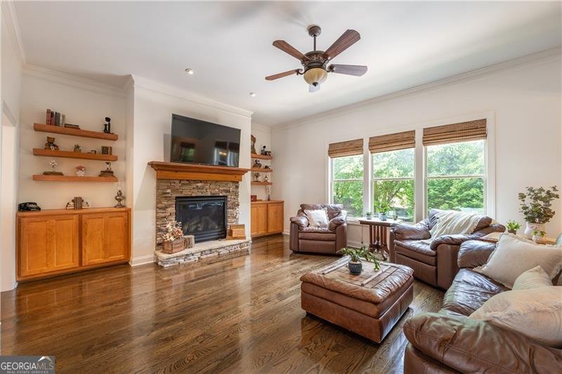 200 Glenview Court Woodstock - 6