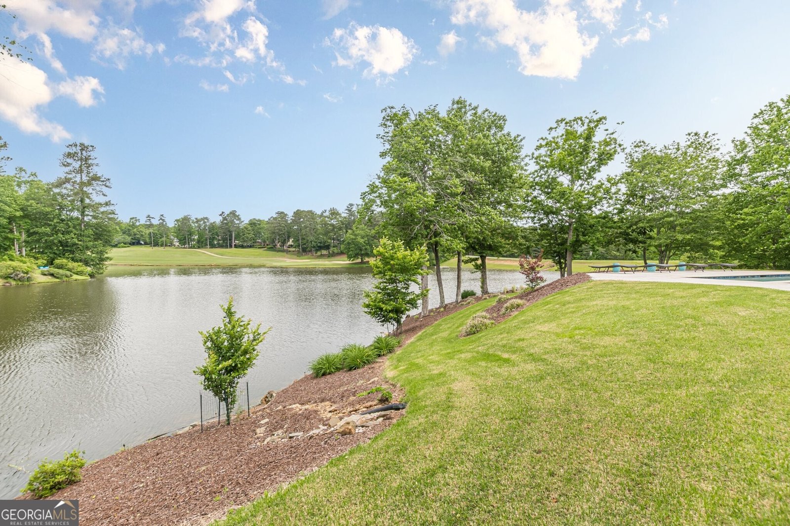 3718 Lake Vista Douglasville - 75