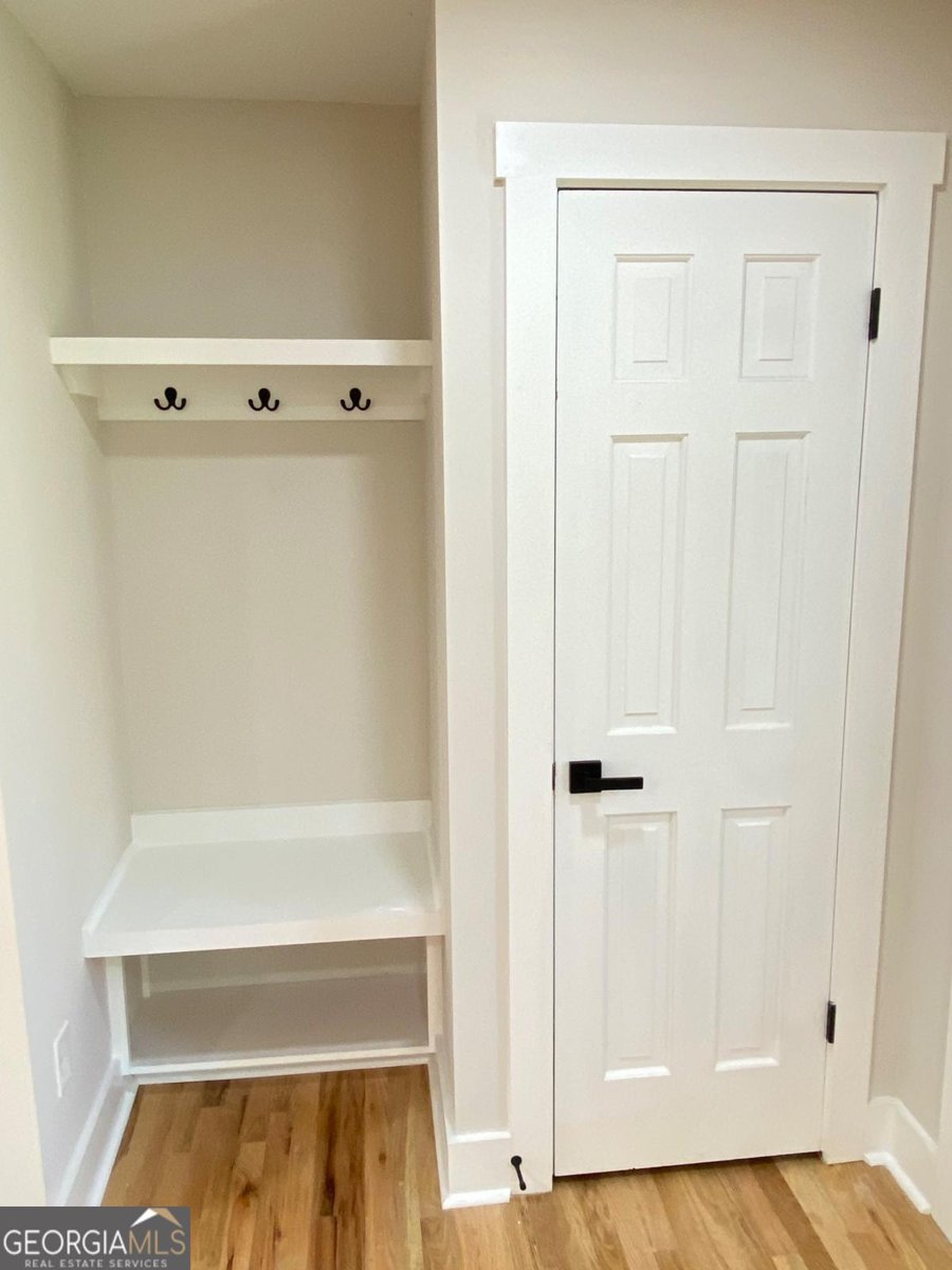 323 Claiborne Court Marietta - 10