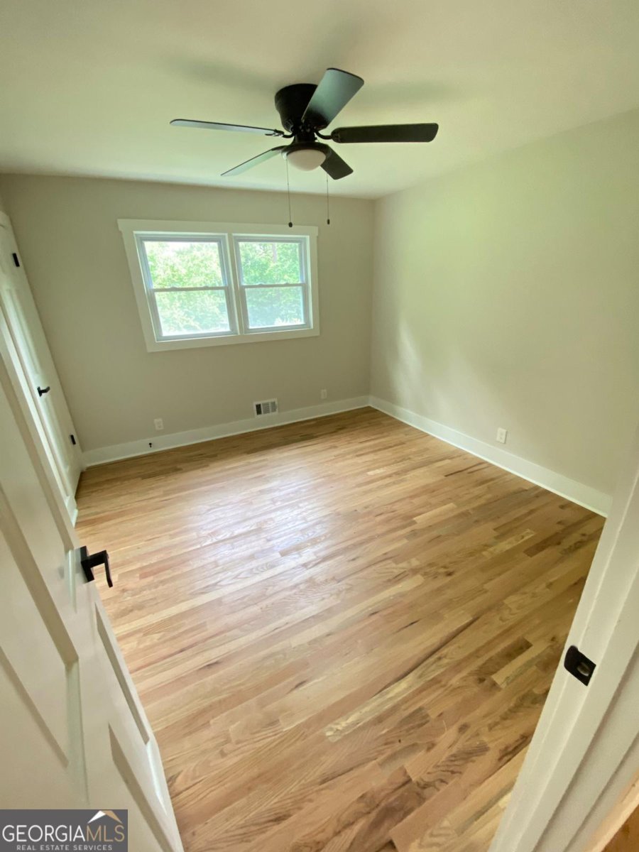 323 Claiborne Court Marietta - 22