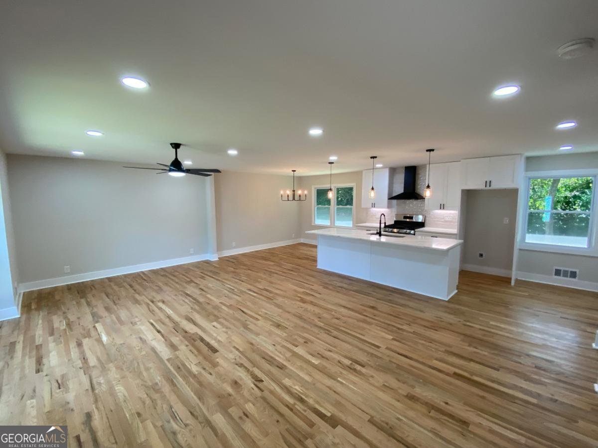 323 Claiborne Court Marietta - 7