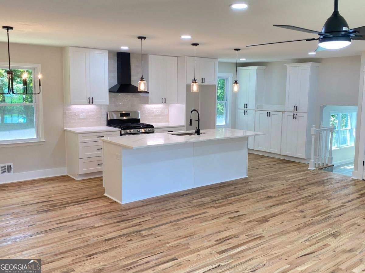 323 Claiborne Court Marietta - 8
