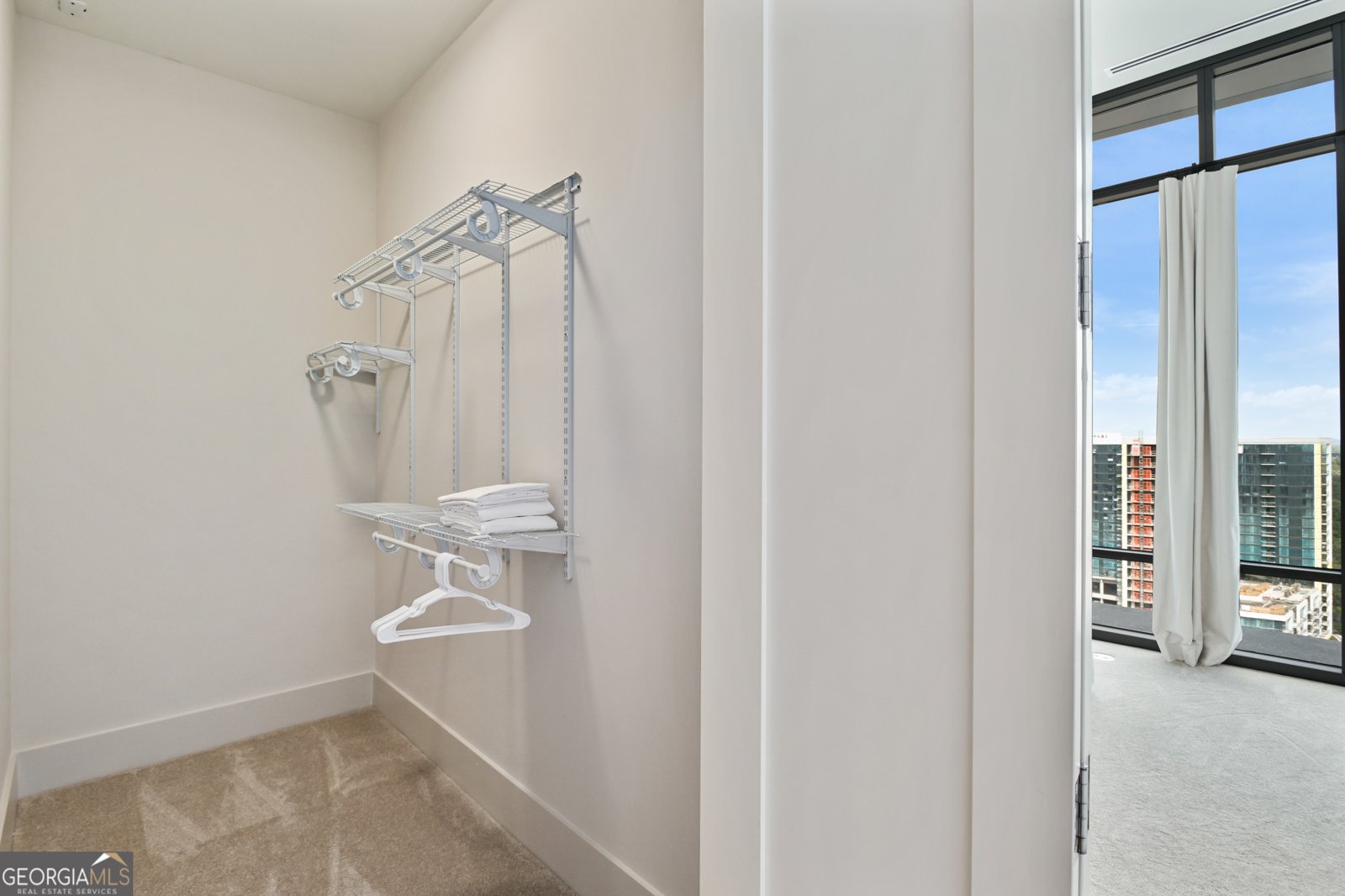 3107 Peachtree Road Atlanta - 50