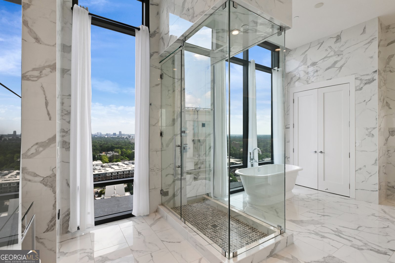 3107 Peachtree Road Atlanta - 67