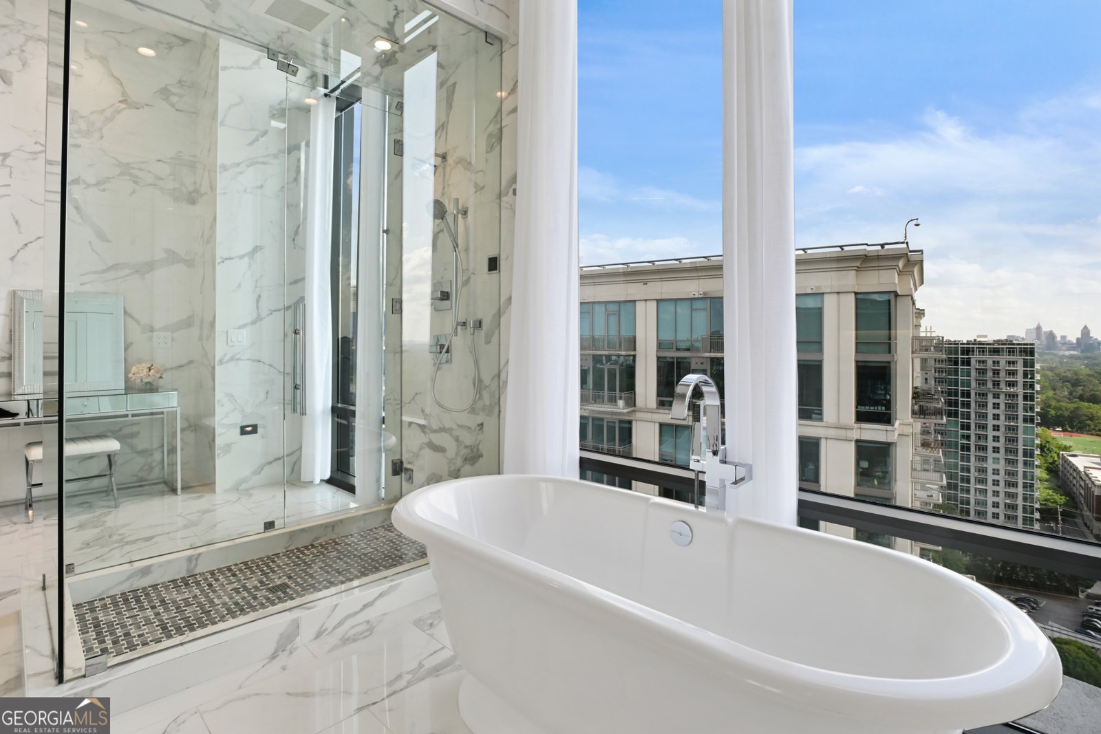 3107 Peachtree Road Atlanta - 71