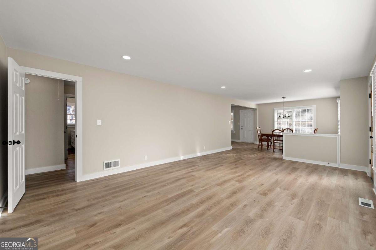 932 Mount Airy Drive Atlanta - 11