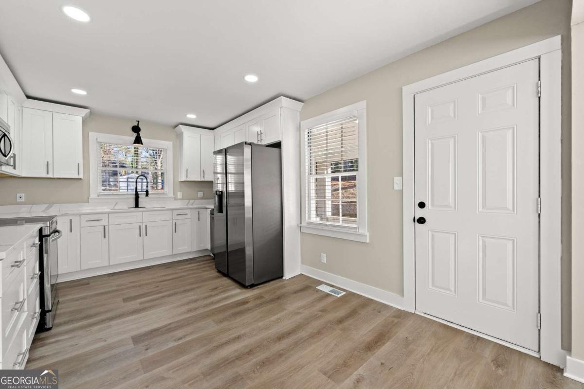 932 Mount Airy Drive Atlanta - 5