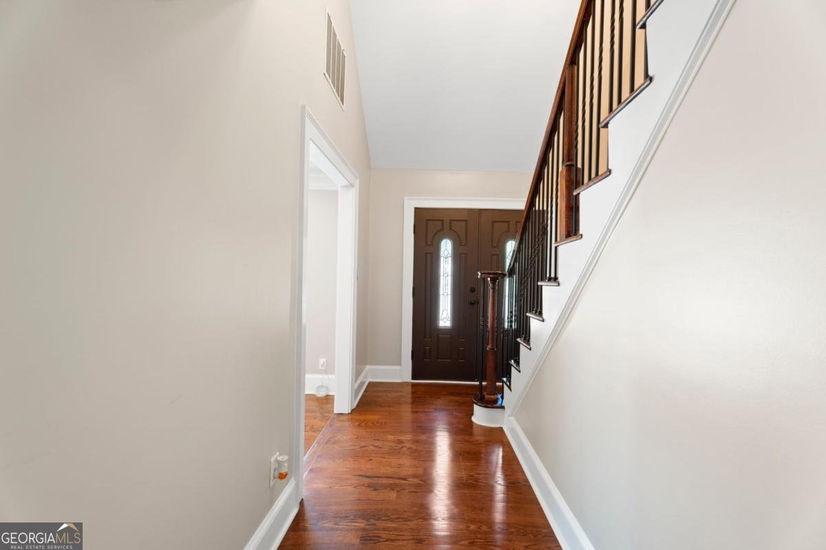 1125 Murray Circle Marietta - 29