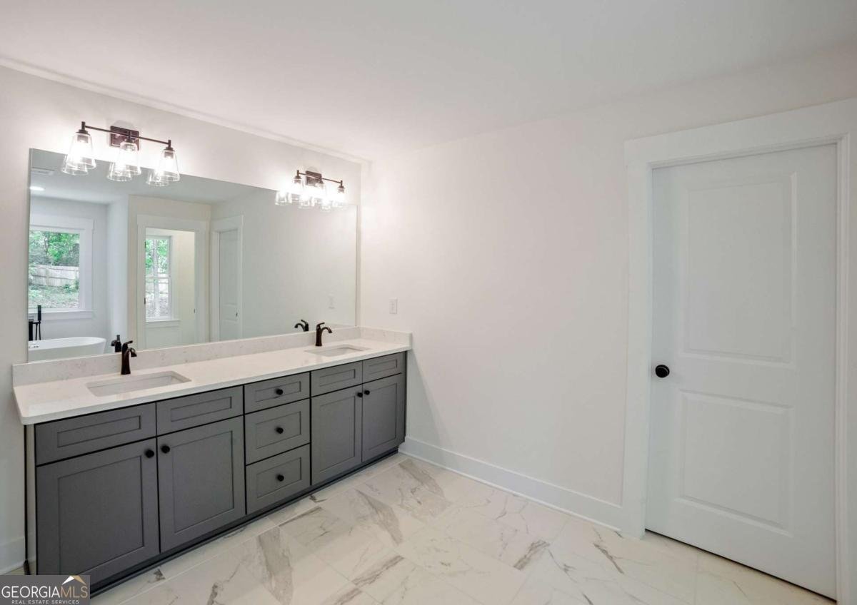 2463 Whites Ridge Decatur - 9