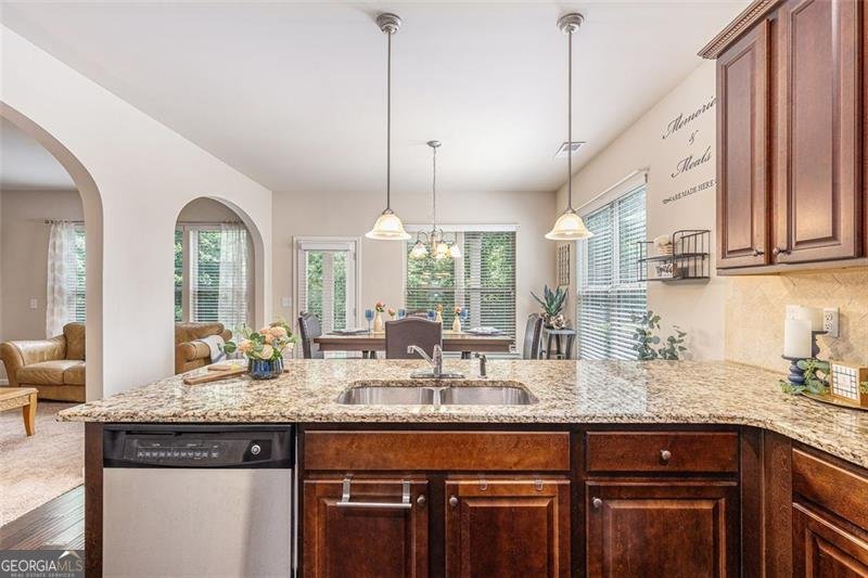 2149 APPLE ORCHARD Way Austell - 12