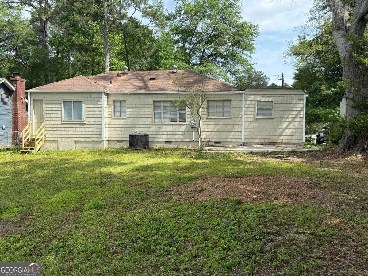 888 Beecher Court Atlanta - 1