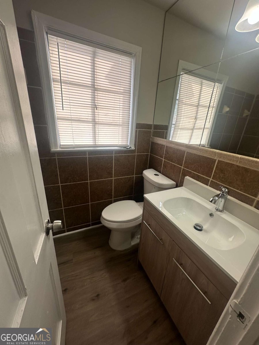 888 Beecher Court Atlanta - 6
