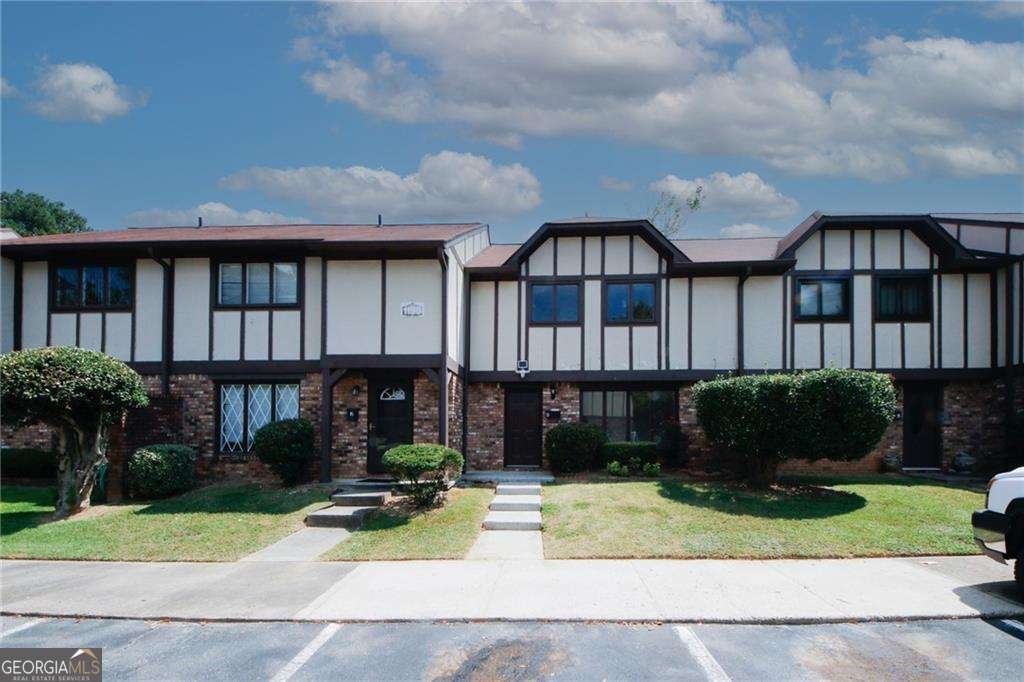 1199 Ashborough Drive Marietta - 2