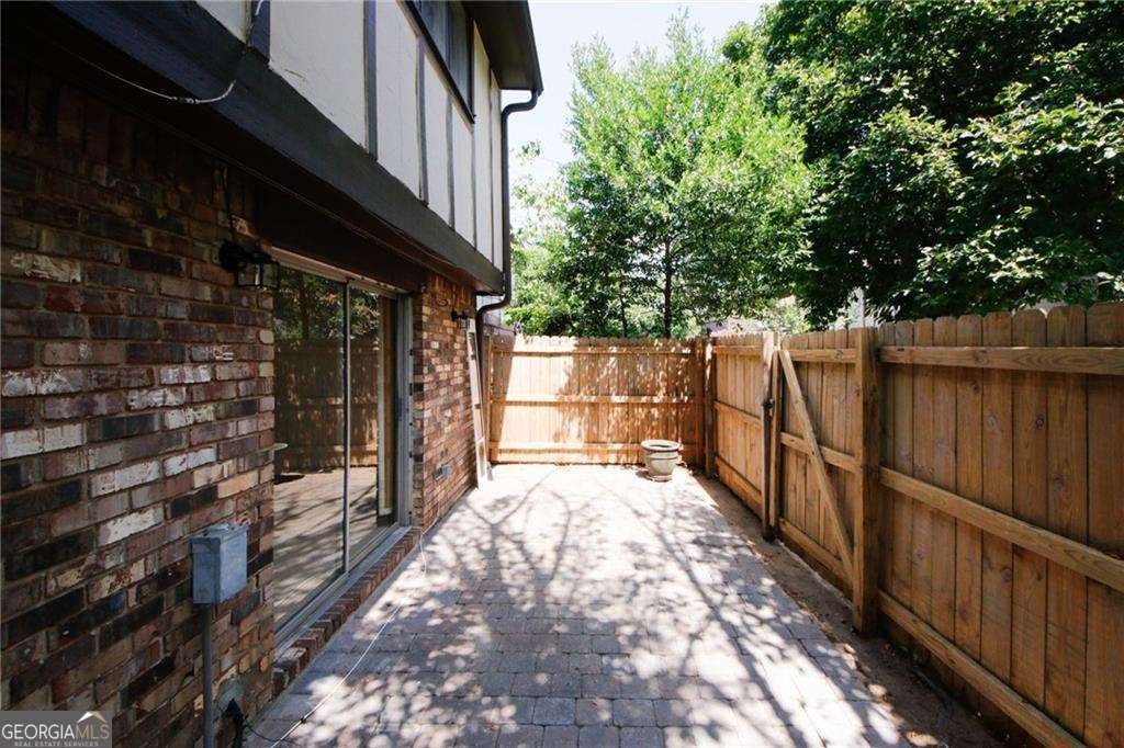 1199 Ashborough Drive Marietta - 40