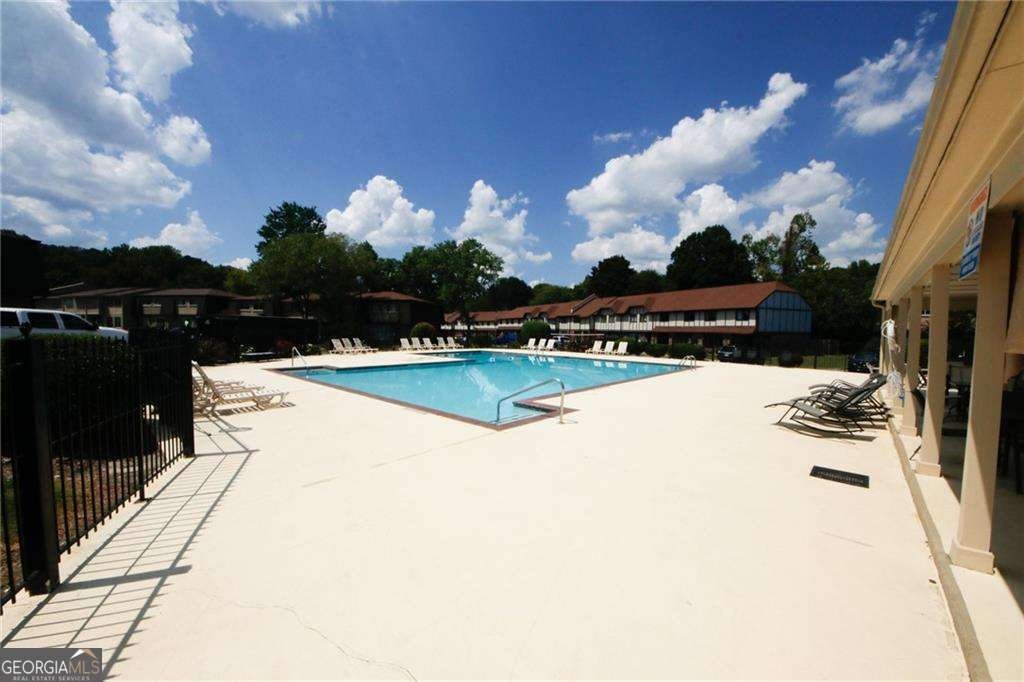 1199 Ashborough Drive Marietta - 46
