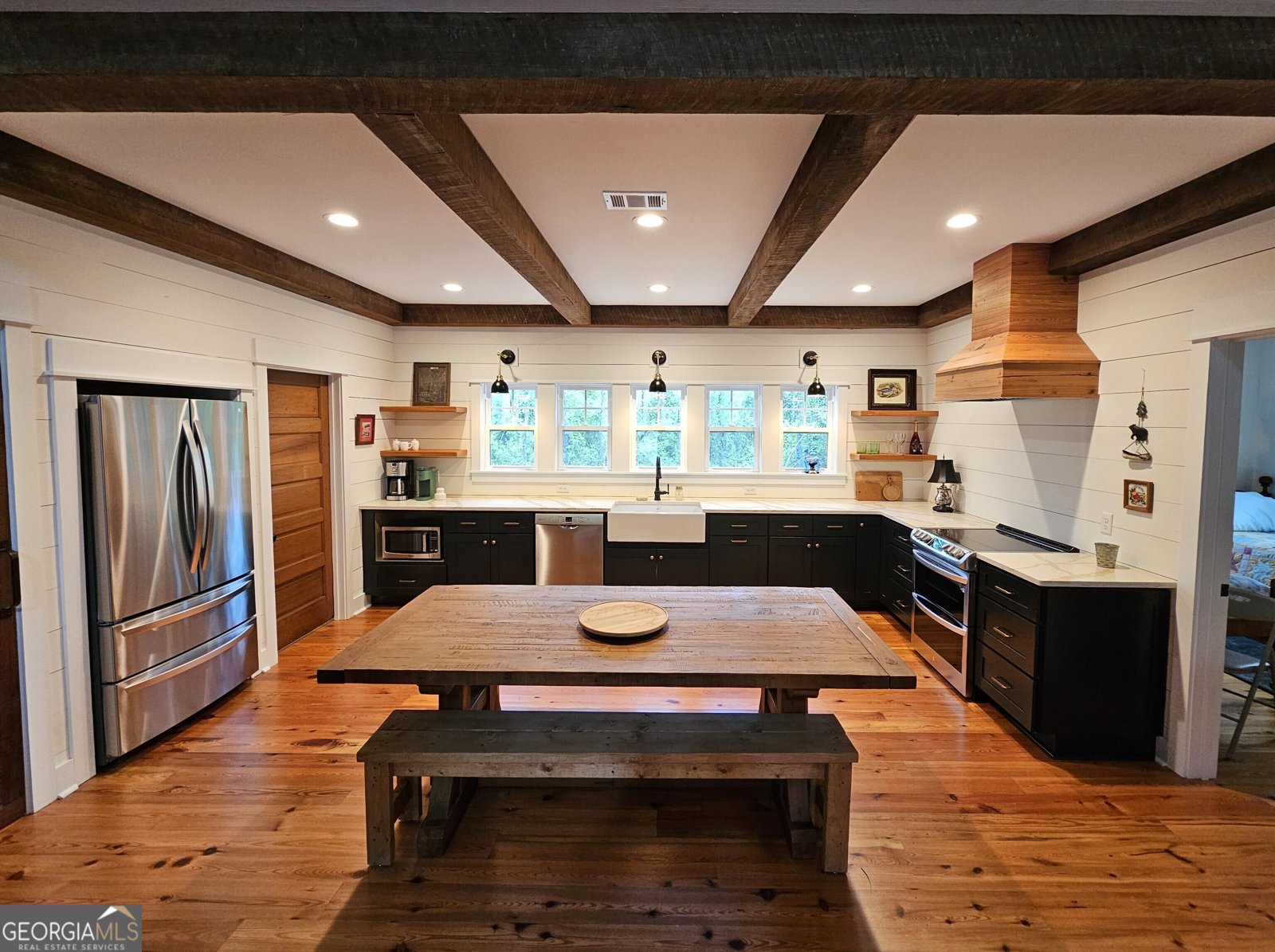 331 Bluff Road White Oak - 98