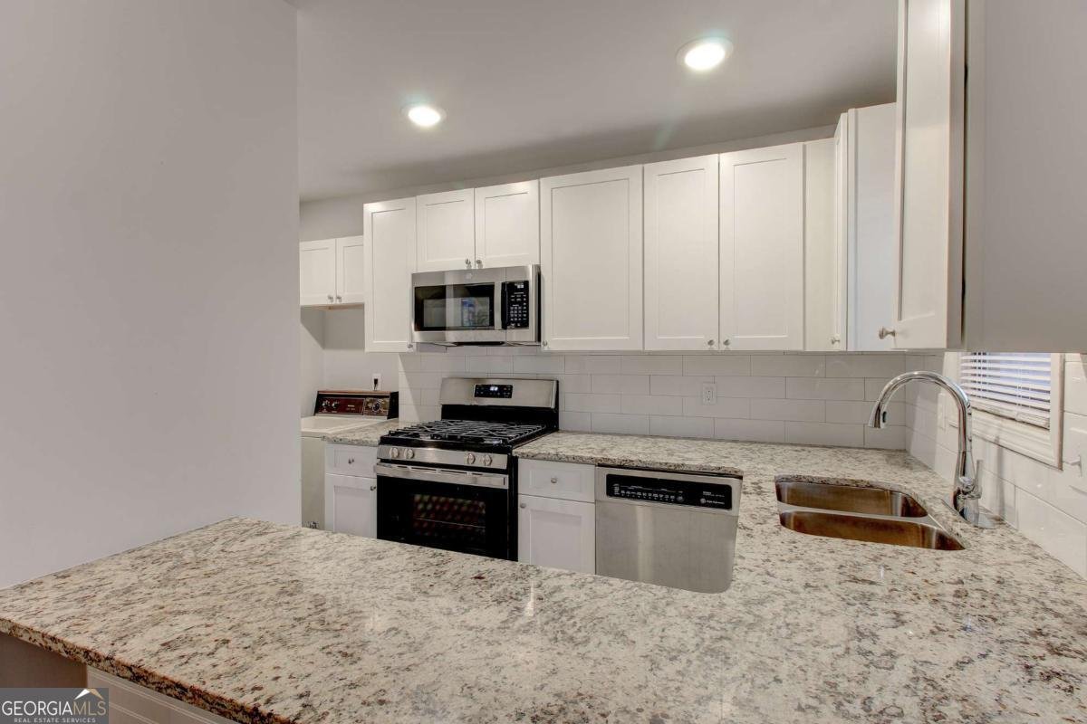 3252 Abbeywood Drive Decatur - 13