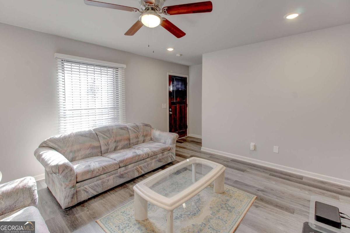 3252 Abbeywood Drive Decatur - 4
