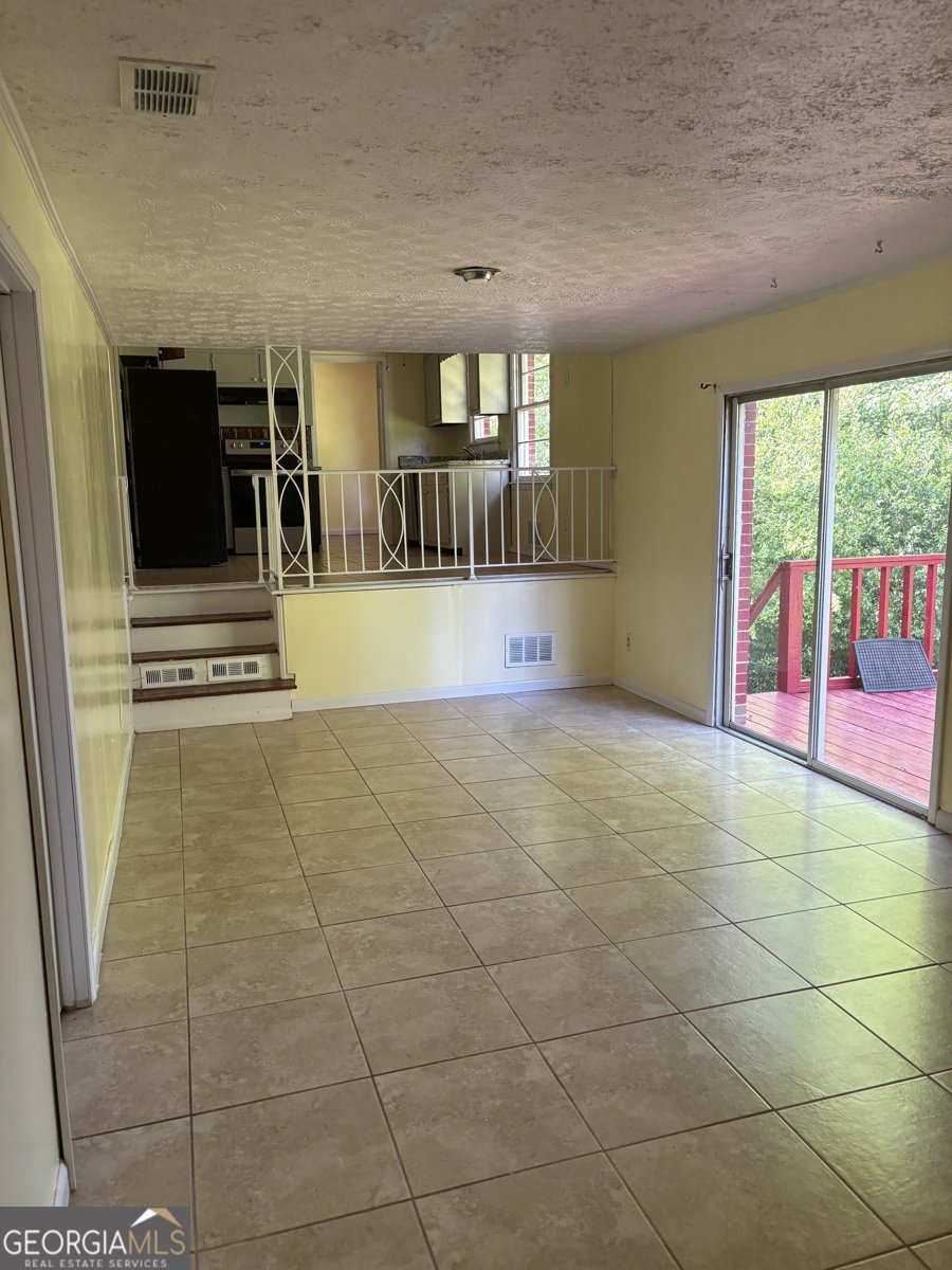 801 NEEDLE ROCK Drive Stone Mountain - 9