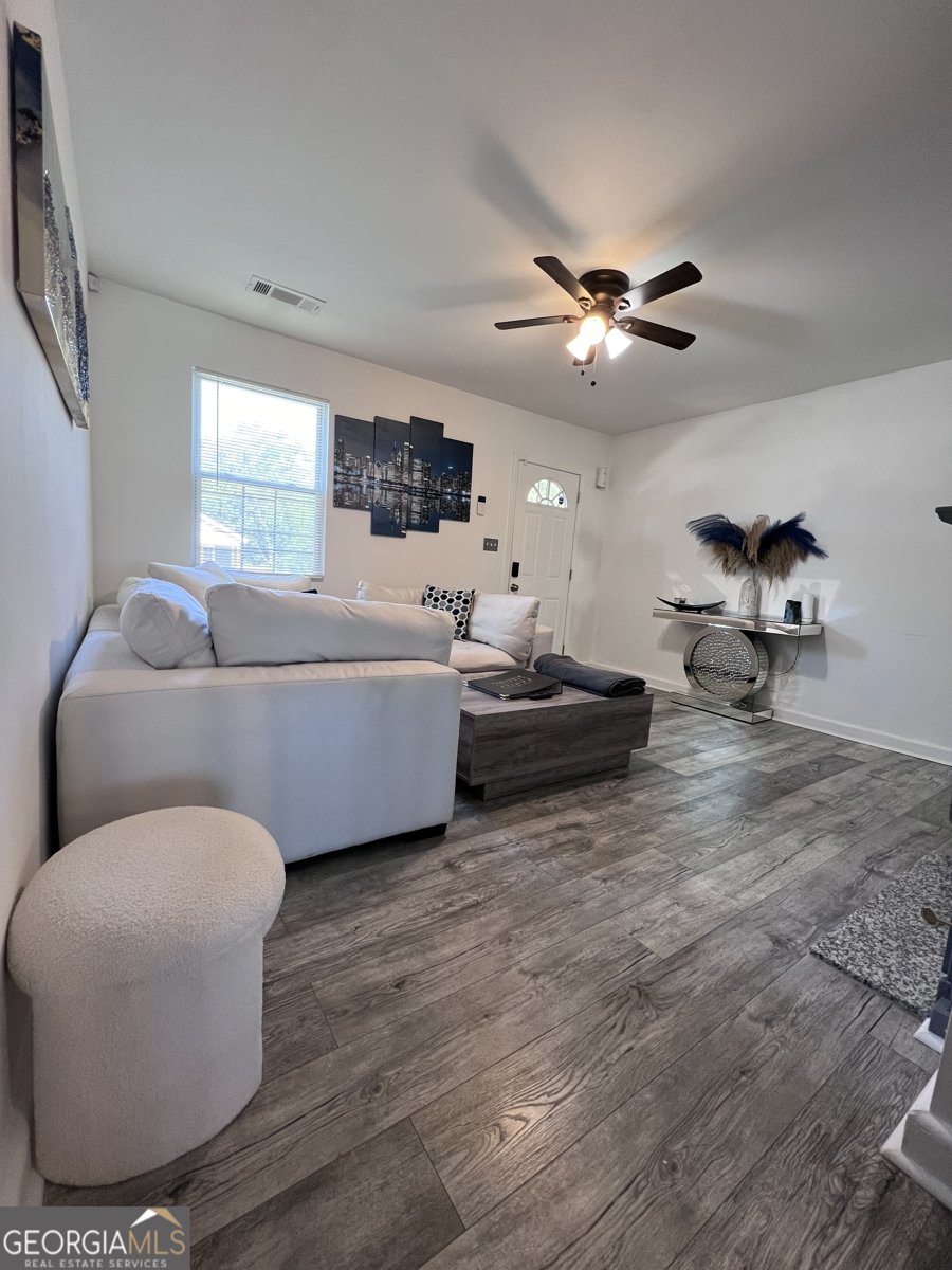 1132 Oak Knoll Terrace Atlanta - 10