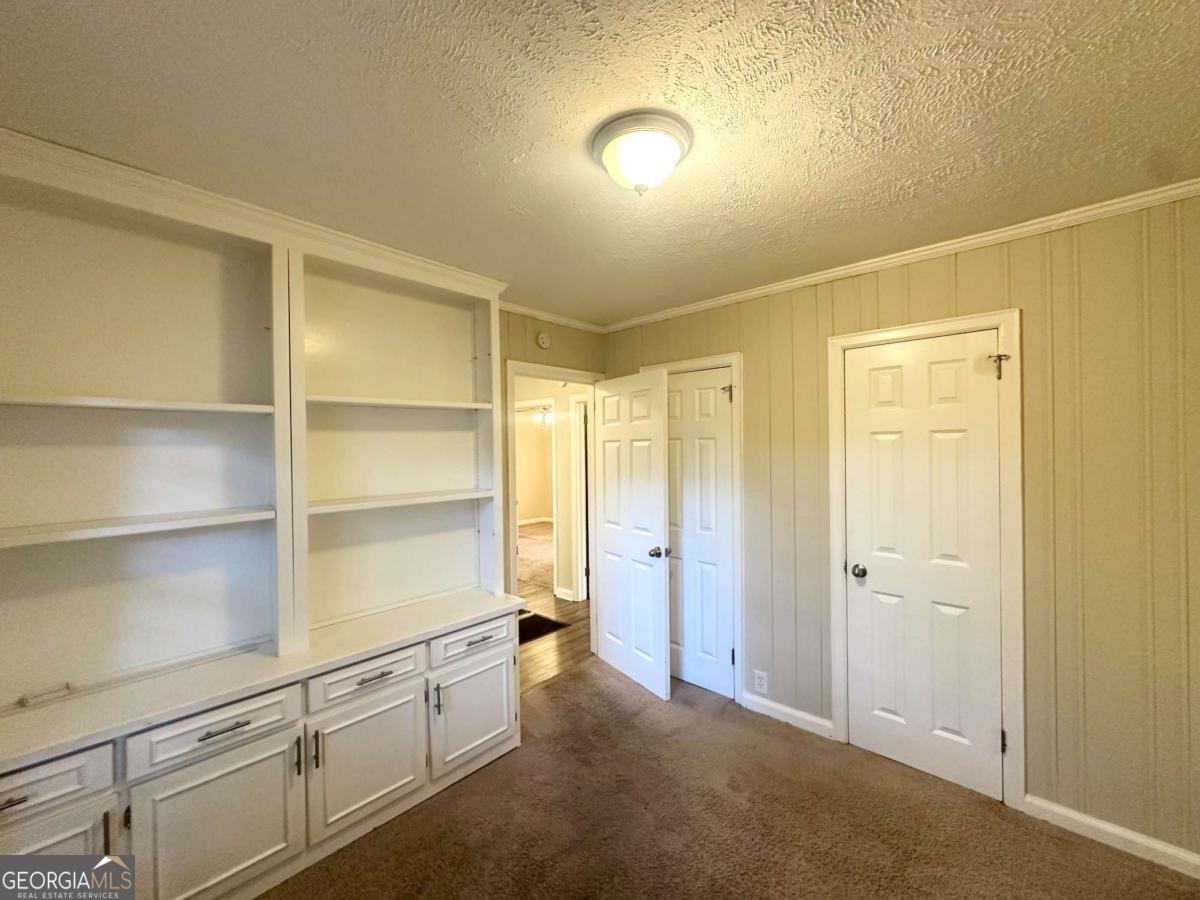 1901 Clarke Lane Decatur - 4