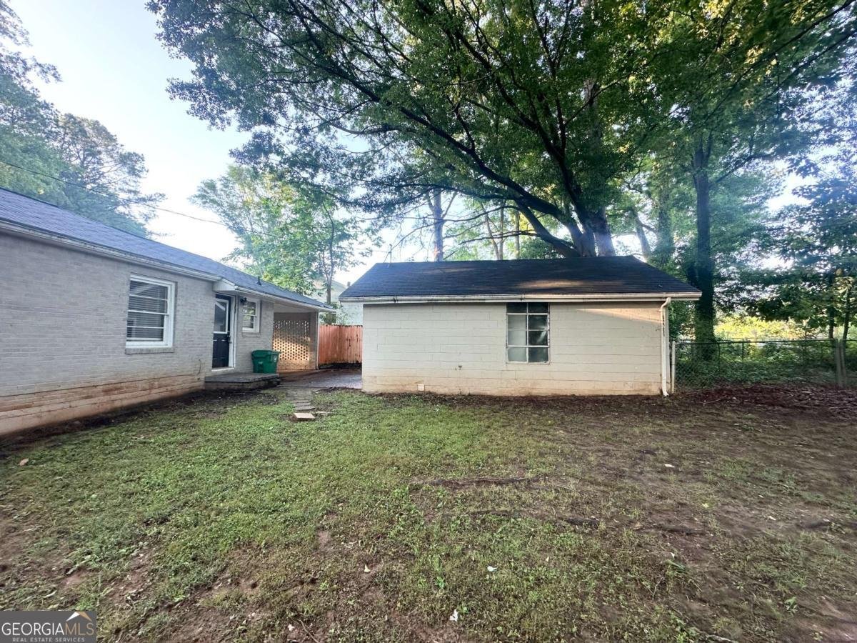 1901 Clarke Lane Decatur - 9