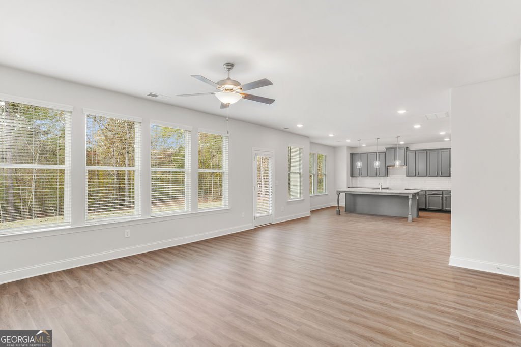 46 COOPER Drive Mansfield - 7