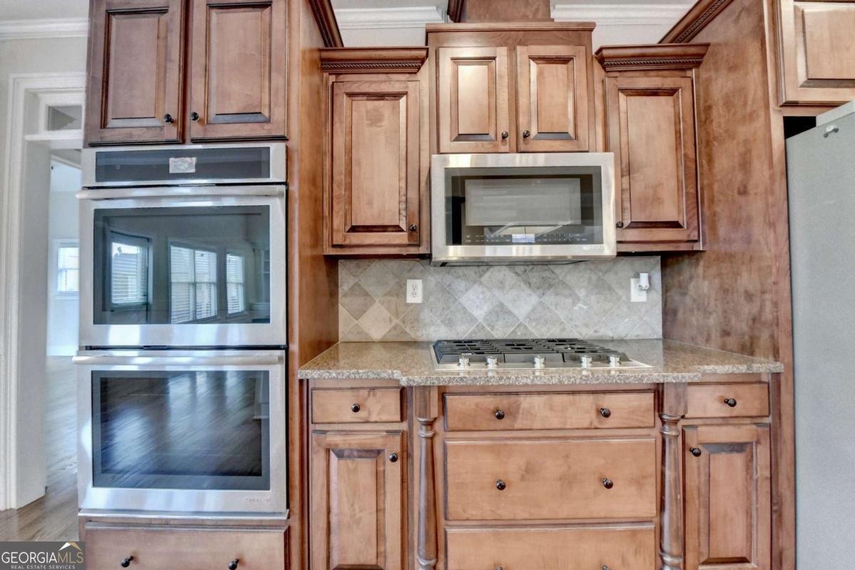 1054 Morgan Garner Drive Lilburn - 27