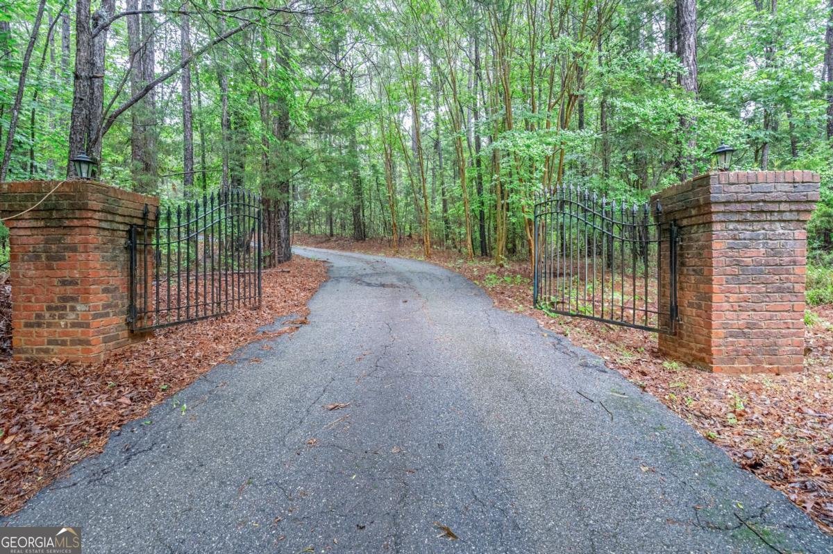 5620 Barnett Shoals Road Athens - 2