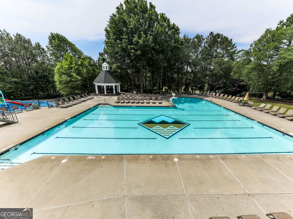 5039 Towne Lake HIlls Woodstock - 70