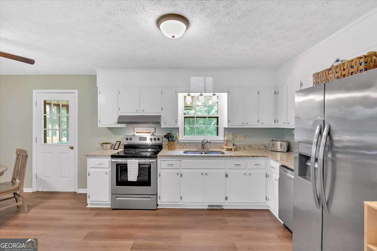 1277 Abrams Road Silver Creek - 10