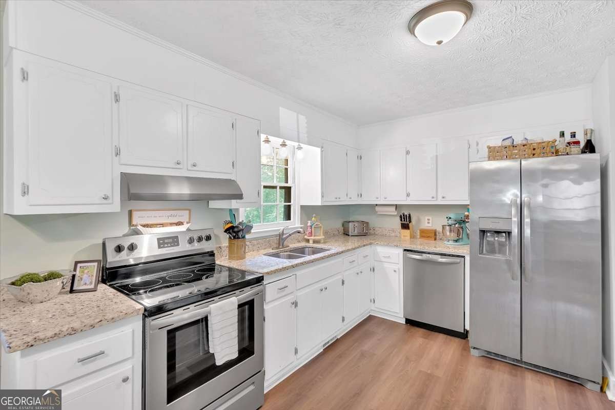1277 Abrams Road Silver Creek - 11